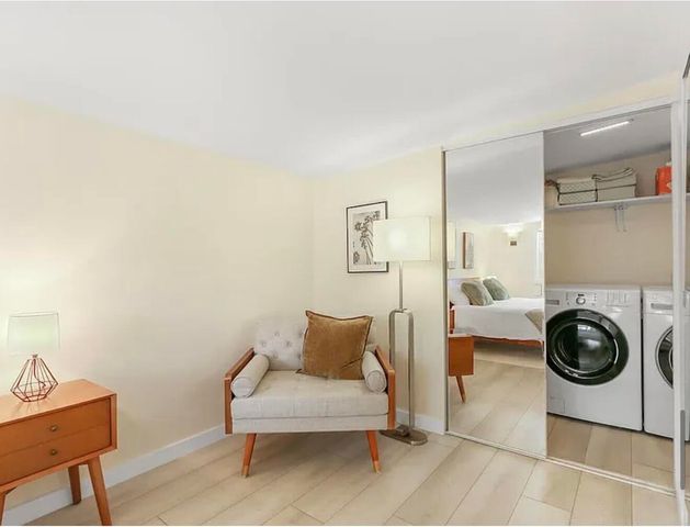 1449 NE 23RD Street, Wilton Manors, FL 33305