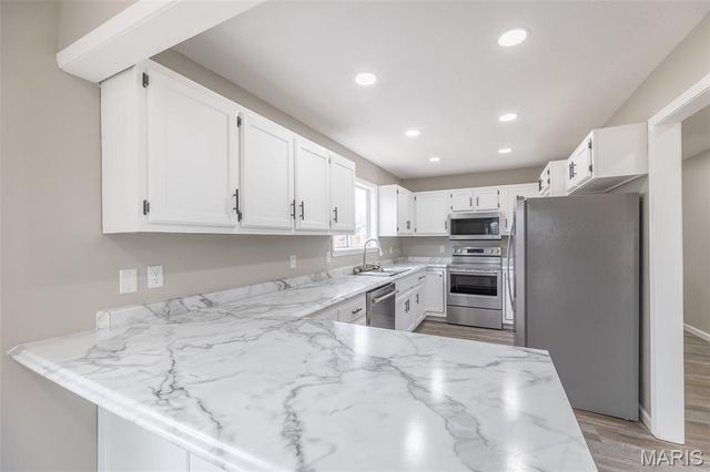 2630 Woodstone Drive, Poplar Bluff, MO 63901