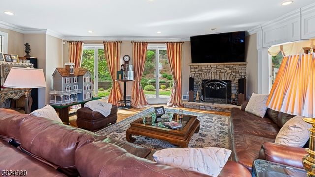 37 Gregory Ave, West Orange Twp., NJ 07052