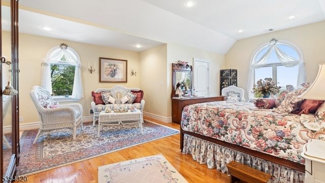 37 Gregory Ave, West Orange Twp., NJ 07052