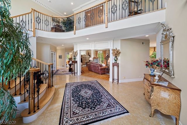 37 Gregory Ave, West Orange Twp., NJ 07052