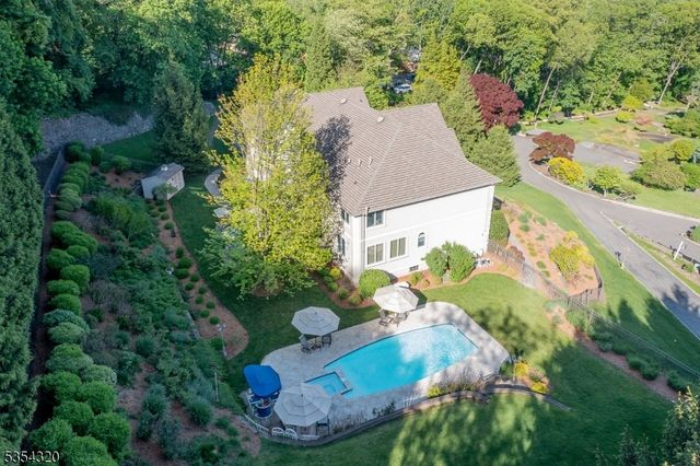 37 Gregory Ave, West Orange Twp., NJ 07052