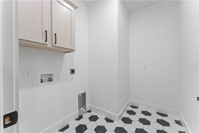 30 Duart Drive, Bella Vista, AR 72715