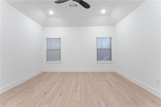 30 Duart Drive, Bella Vista, AR 72715