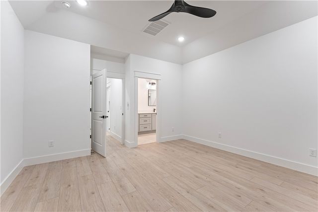 30 Duart Drive, Bella Vista, AR 72715