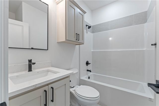 30 Duart Drive, Bella Vista, AR 72715