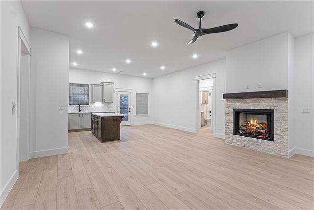 30 Duart Drive, Bella Vista, AR 72715