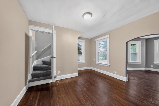 7412 Elizabeth Street, Mt Healthy, OH 45231