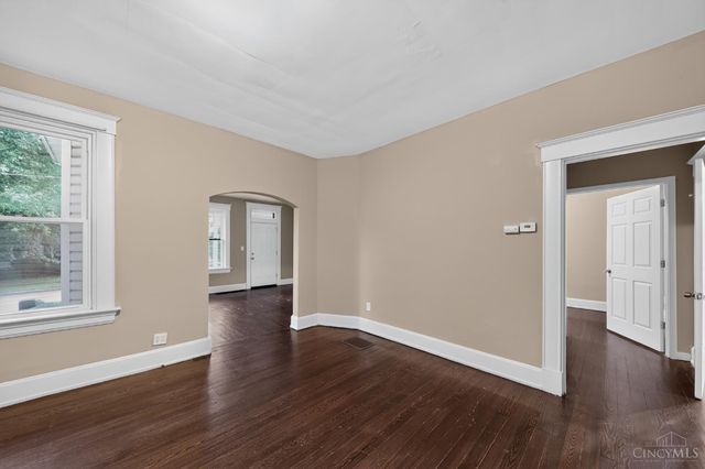 7412 Elizabeth Street, Mt Healthy, OH 45231