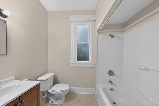 7412 Elizabeth Street, Mt Healthy, OH 45231