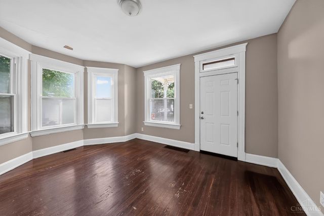 7412 Elizabeth Street, Mt Healthy, OH 45231