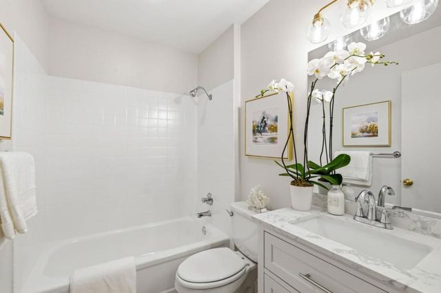 49 Showers Drive N366, Mountain View, CA 94040