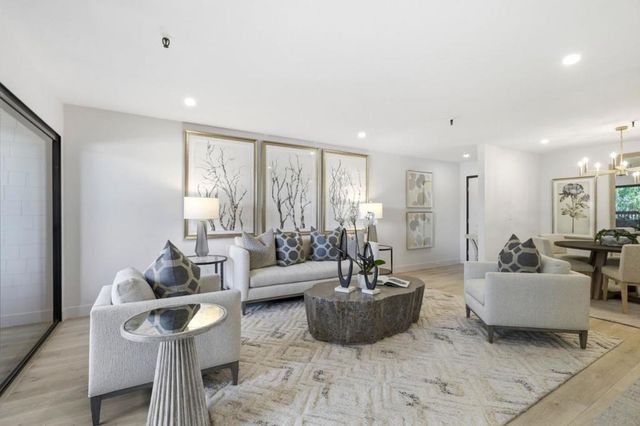 49 Showers Drive N366, Mountain View, CA 94040