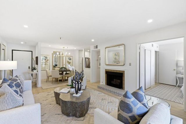 49 Showers Drive N366, Mountain View, CA 94040