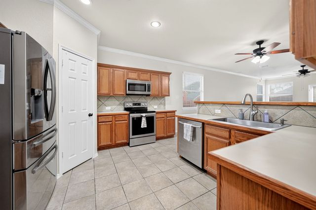 10601 Augusta Lane, Rowlett, TX 75089