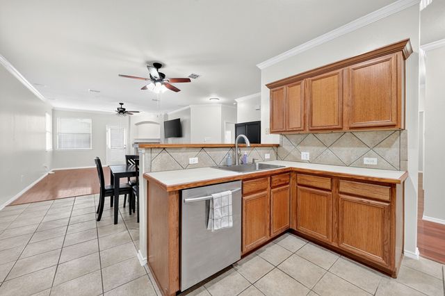 10601 Augusta Lane, Rowlett, TX 75089