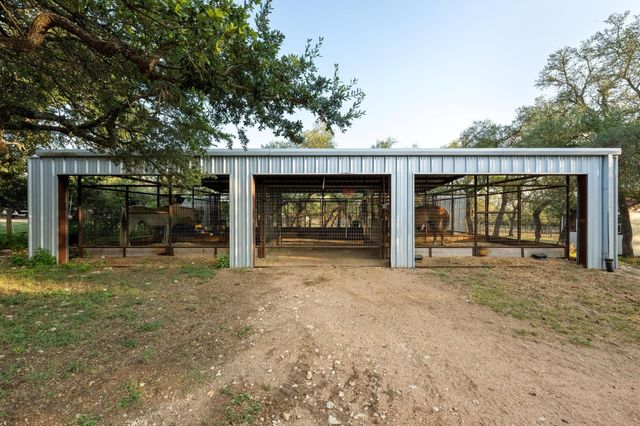 5200 Bell Springs RD, Dripping Springs, TX 78620