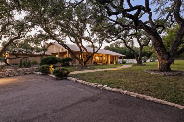 5200 Bell Springs RD, Dripping Springs, TX 78620