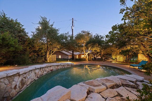 5200 Bell Springs RD, Dripping Springs, TX 78620