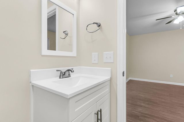 232 Germantown Road, Summerville, SC 29483