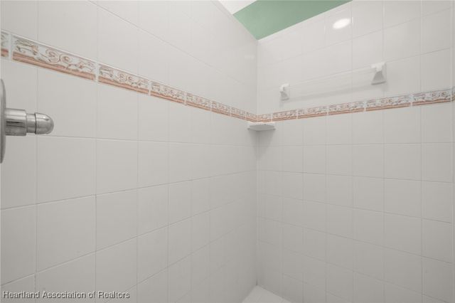 2440 Manor Drive, Sebring, FL 33872