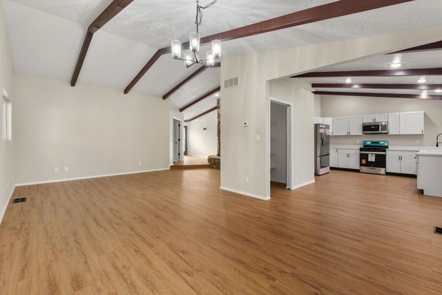 1312 Stagecoach Lane SE, Albuquerque, NM 87123