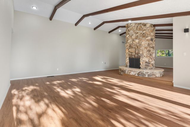 1312 Stagecoach Lane SE, Albuquerque, NM 87123