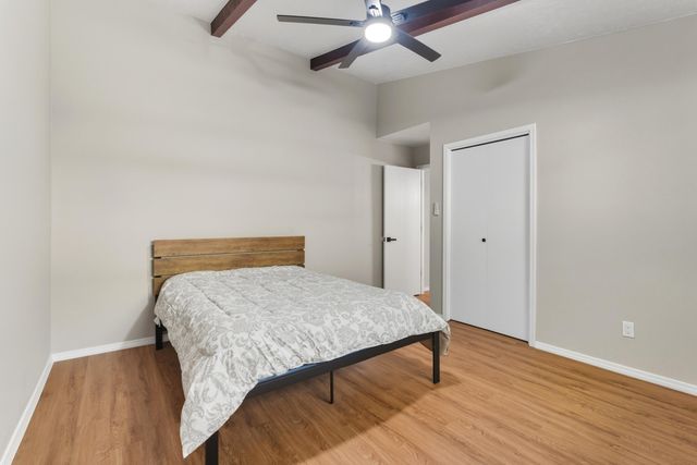 1312 Stagecoach Lane SE, Albuquerque, NM 87123