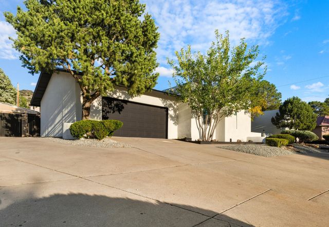 1312 Stagecoach Lane SE, Albuquerque, NM 87123
