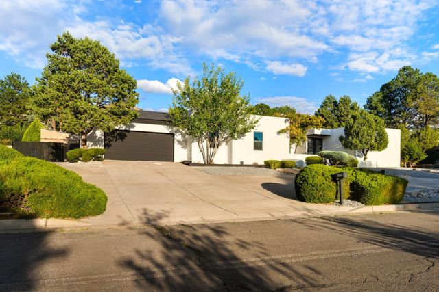 1312 Stagecoach Lane SE, Albuquerque, NM 87123