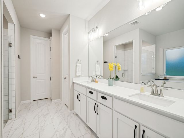 3940 Vista Oak Drive, Royse City, TX 75189