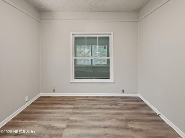 663 LINWOOD Avenue, Jacksonville, FL 32206