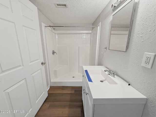 663 LINWOOD Avenue, Jacksonville, FL 32206