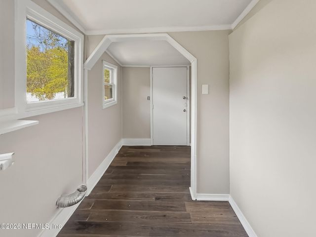 663 LINWOOD Avenue, Jacksonville, FL 32206