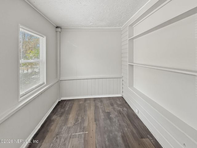 663 LINWOOD Avenue, Jacksonville, FL 32206