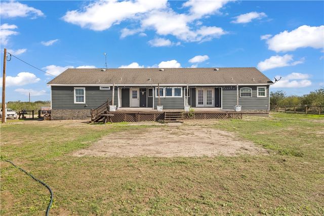 313 County Road 3033, Orange Grove, TX 78372