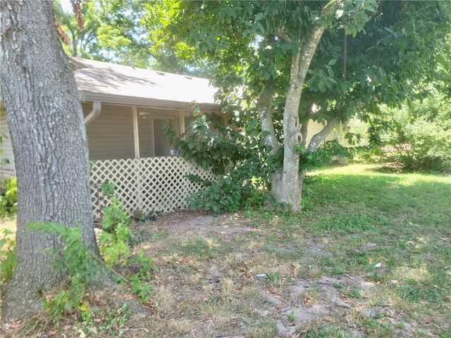 1004 W Magnolia Street, Rogers, AR 72756