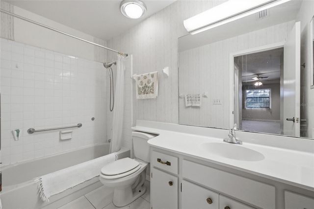 2331 LANCASTER DRIVE, Sun City Center, FL 33573