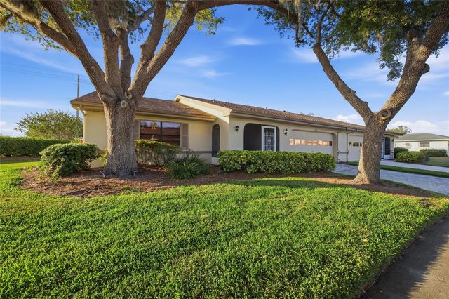 2331 LANCASTER DRIVE, Sun City Center, FL 33573