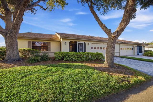 2331 LANCASTER DRIVE, Sun City Center, FL 33573