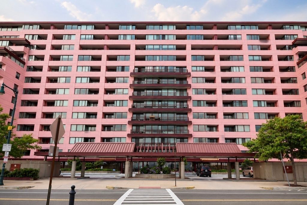 350 Revere Beach Blvd 2G, Revere, MA 02151