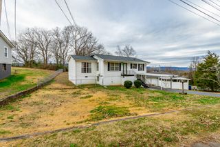 707 Bronson Street, Rossville, GA 30741