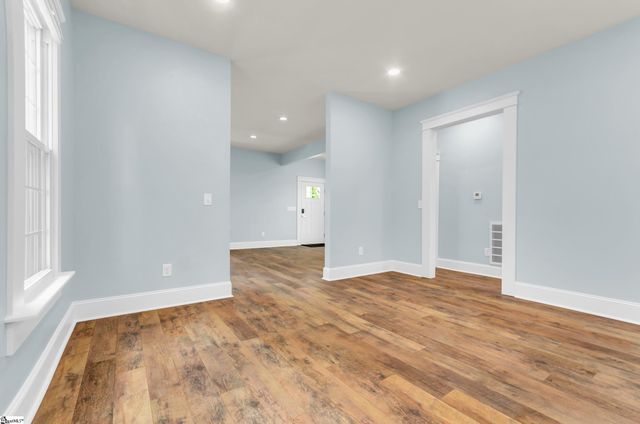 106 Grace Street, Greenville, SC 29601