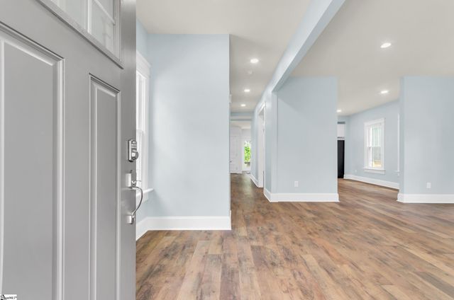 106 Grace Street, Greenville, SC 29601