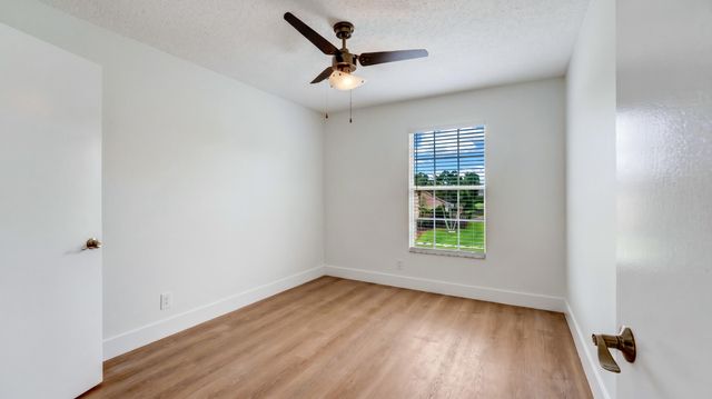 22481 MIDDLETOWN Drive, Boca Raton, FL 33428