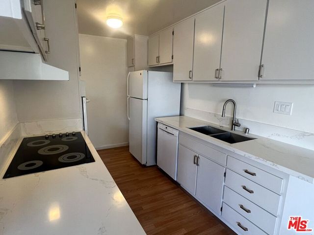 6000 Canterbury Drive D212, Culver City, CA 90230