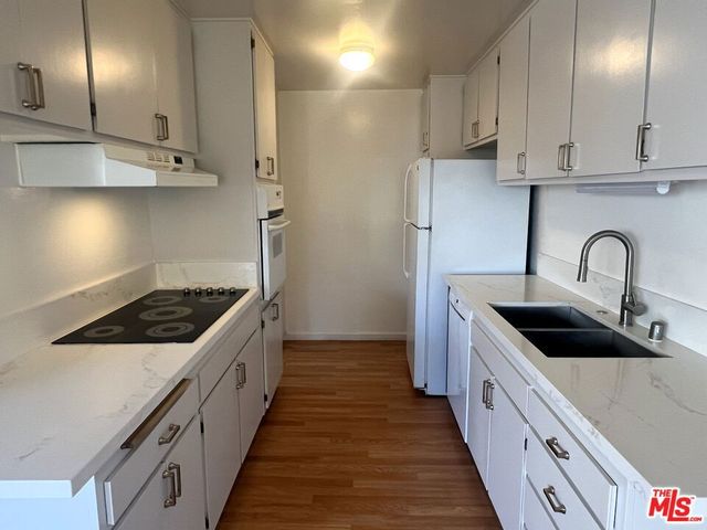 6000 Canterbury Drive D212, Culver City, CA 90230