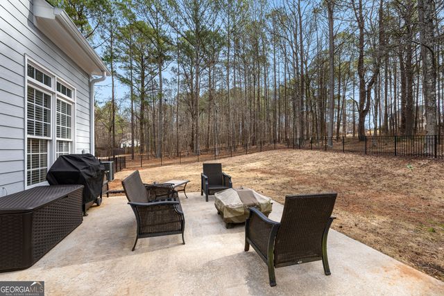 345 Housman Drive, Fayetteville, GA 30215