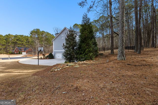 345 Housman Drive, Fayetteville, GA 30215