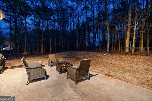 345 Housman Drive, Fayetteville, GA 30215